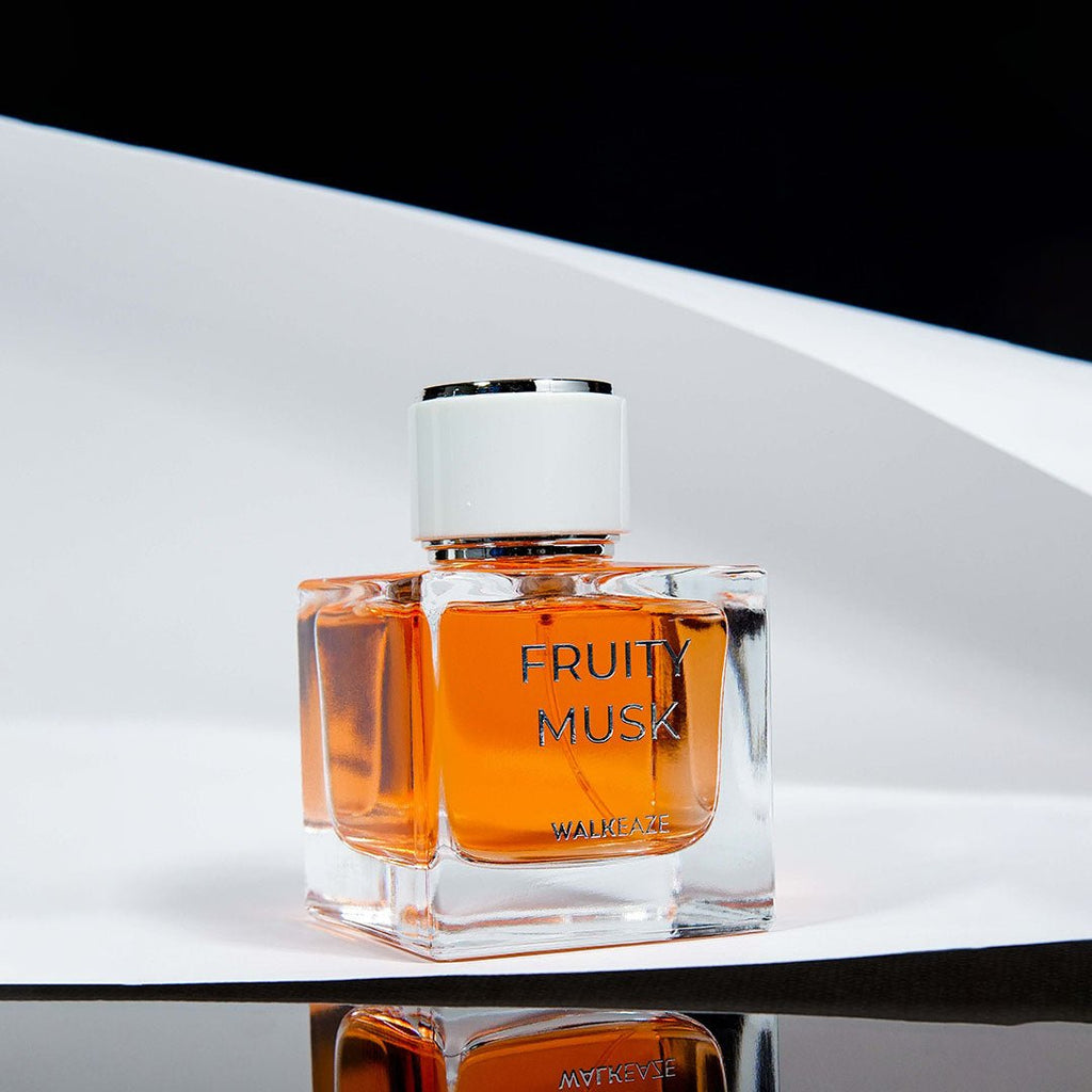 The Evolution of Eau de Toilette: A Journey Through Fragrance History - Walkeaze